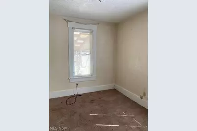 1023 Applegrove Street NW, North Canton, OH 44720 - Photo 15