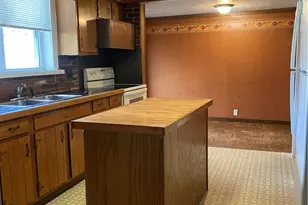 1023 Applegrove St NW, North Canton, OH 44720 - Photo 9