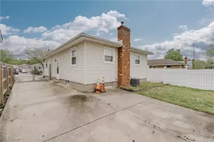186 Pocantico Ave, Akron, OH 44312 - Photo 21