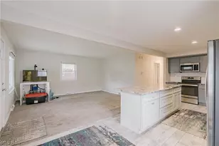 186 Pocantico Ave, Akron, OH 44312 - Photo 7