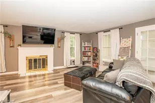 160 Everhard Rd SW, North Canton, OH 44709 - Photo 5