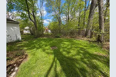 1437 E 252nd Street, Euclid, OH 44117 - Photo 19