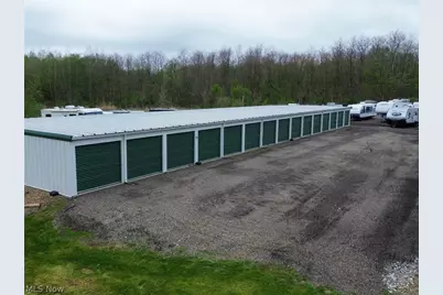 563 E Ohio Avenue, Rittman, OH 44270 - Photo 1
