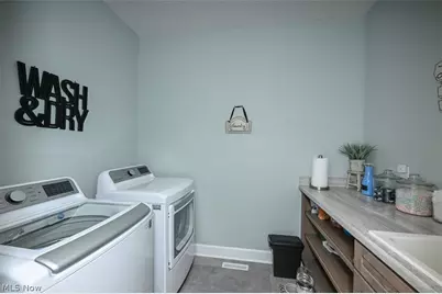 1702 Honeychuck Lane, Kent, OH 44240 - Photo 15