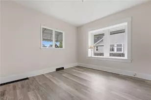 2310 17th St SW, Akron, OH 44314 - Photo 17