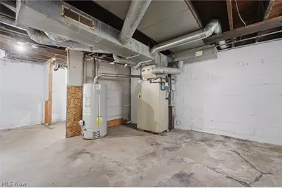 2310 17th Street SW, Akron, OH 44314 - Photo 31