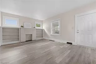 2310 17th St SW, Akron, OH 44314 - Photo 5