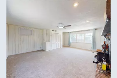 35952 Lakomis Drive, Eastlake, OH 44095 - Photo 9