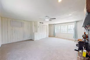 35952 Lakomis Dr, Eastlake, OH 44095 - Photo 9