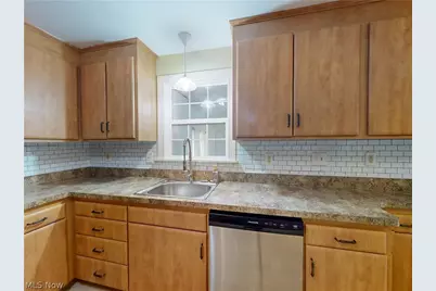 35952 Lakomis Drive, Eastlake, OH 44095 - Photo 25