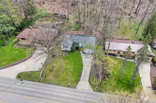 4519 W Ridgewood Dr, Parma, OH 44134 - Photo 3