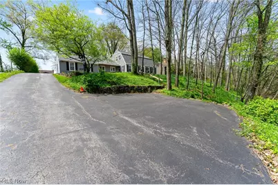 830 Blueberry Hill Drive, Canfield, OH 44406 - Photo 3