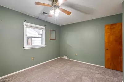 8764 Ravenna Road, Chardon, OH 44024 - Photo 19