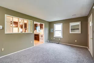 8764 Ravenna Rd, Chardon, OH 44024 - Photo 7