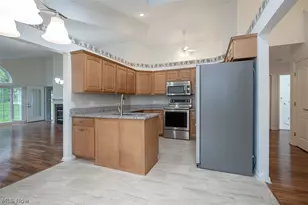 390 Vista Ln, Aurora, OH 44202 - Photo 7