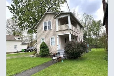 93 W 5th Avenue, Berea, OH 44017 - Photo 3