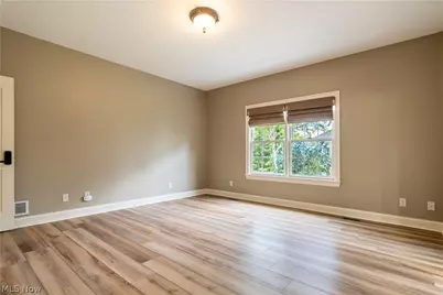 8500 Sandbridge Street NW, Massillon, OH 44646 - Photo 27