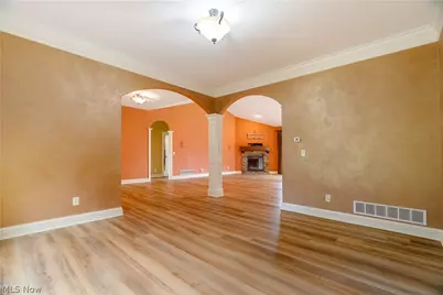8500 Sandbridge Street NW, Massillon, OH 44646 - Photo 11