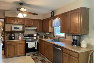 1530 Rosehedge, Poland, OH 44514 - Photo 9