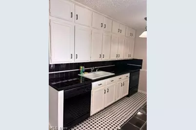 2331 E Market Street #318, Akron, OH 44312 - Photo 5