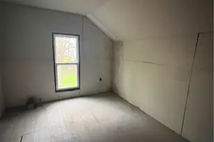 889 Harbor St, Conneaut, OH 44030 - Photo 9