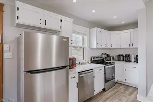 10906 Ashbury Ave, Loveland, OH 44106 - Photo 13
