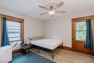 10906 Ashbury Avenue, Loveland, OH 44106 - Photo 21