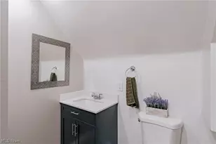 10906 Ashbury Ave, Loveland, OH 44106 - Photo 35