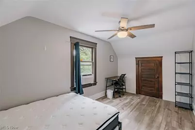 10906 Ashbury Avenue, Loveland, OH 44106 - Photo 33