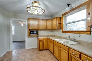 3480 Jones St, Ravenna, OH 44266 - Photo 7
