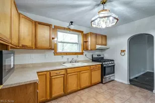 3480 Jones St, Ravenna, OH 44266 - Photo 9