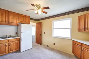 1451 Grand Blvd, Barberton, OH 44203 - Photo 7