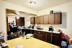 927 Avon St, Akron, OH 44310 - Photo 3