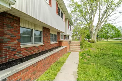 333 Kathleen Drive, Jefferson, OH 44047 - Photo 3