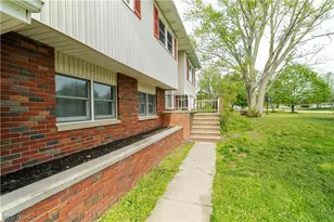 333 Kathleen Dr, Jefferson, OH 44047 - Photo 3