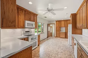 1463 Royalwood Rd, Grandview Heights, OH 44147 - Photo 17