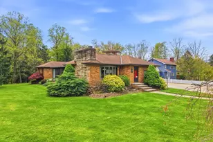 1463 Royalwood Rd, Grandview Heights, OH 44147 - Photo 3