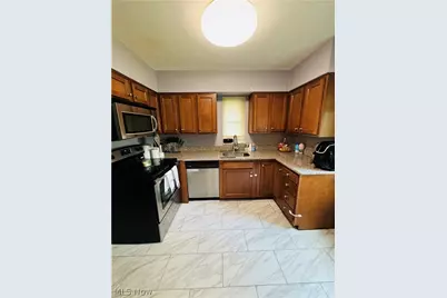 4075 Ellison Road, South Euclid, OH 44121 - Photo 3