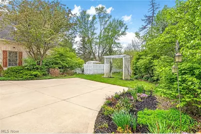 6170 Nicholson Drive, Hudson, OH 44236 - Photo 9
