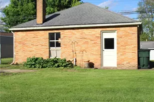 1517 N Walnut St, Dover, OH 44622 - Photo 7