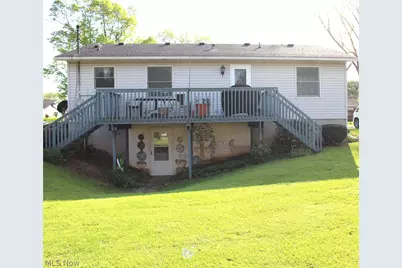1517 N Walnut Street, Dover, OH 44622 - Photo 3