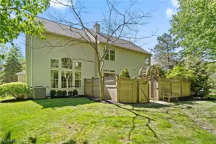 255 Williamsburg Dr, Avon Lake, OH 44012 - Photo 41