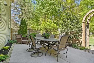 255 Williamsburg Drive, Avon Lake, OH 44012 - Photo 43