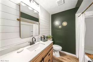 9564 Wolf Rd, Windham, OH 44288 - Photo 13
