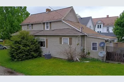 146 W 8th Street, Dover, OH 44622 - Photo 3