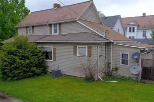 146 W 8th St, Dover, OH 44622 - Photo 3
