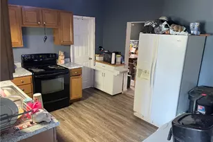 146 W 8th St, Dover, OH 44622 - Photo 13