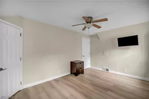 21731 Maydale Ave, Euclid, OH 44123 - Photo 25