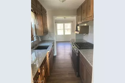 7101 Liberty Road, Solon, OH 44139 - Photo 9