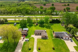 12201 Sherman Church Rd NE, Bolivar, OH 44612 - Photo 9